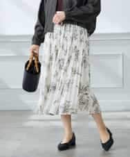 K3HGD36059 a.v.v Elmi(アー・ヴェ・ヴェ) 【低身長サイズ/洗える】フラワープリントランダムプリーツスカート ネイビー