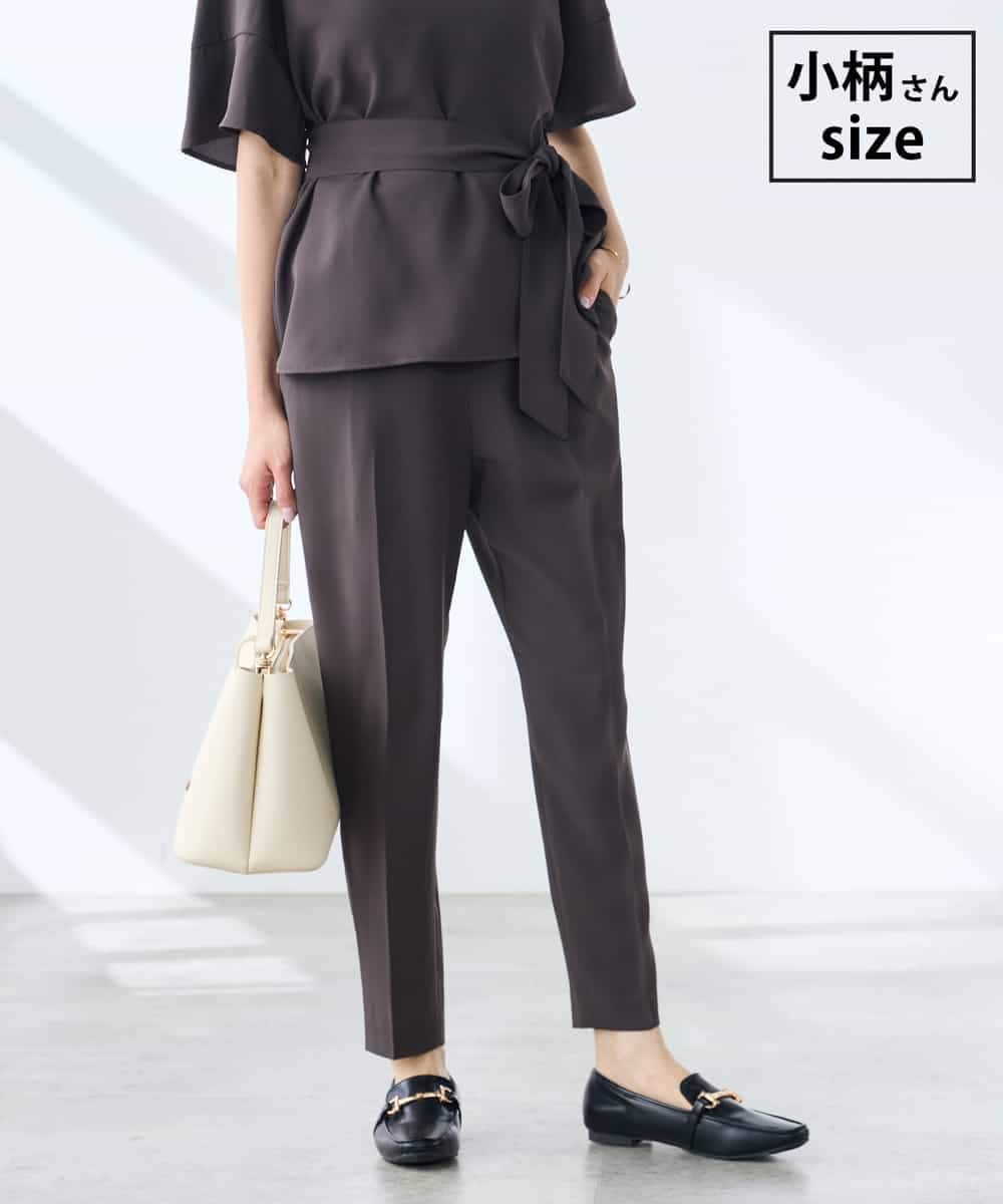 K3LGD14049 a.v.v Elmi(アー・ヴェ・ヴェ) 【低身長サイズ/接触冷感/速乾/UVカット/イージーケア】イージーテーパードパンツ ダークグレー