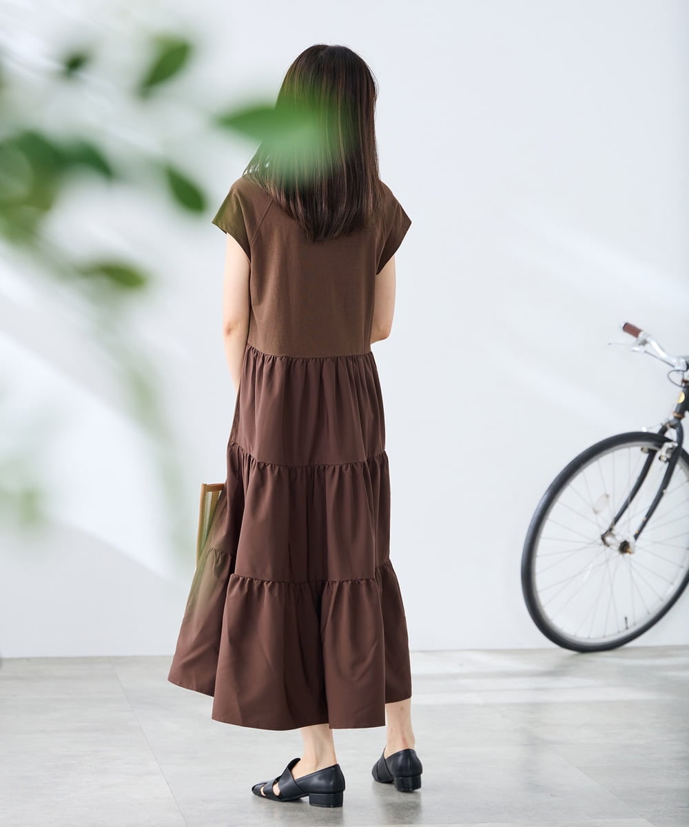 K3PHD05059 a.v.v Elmi(アー・ヴェ・ヴェ) 【低身長サイズ】バックティアードワンピース ブラウン
