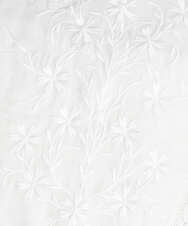 K4BGS28089 a.v.v Charme(アー・ヴェ・ヴェ　シャルム) レース刺繍チュニックブラウス ホワイト