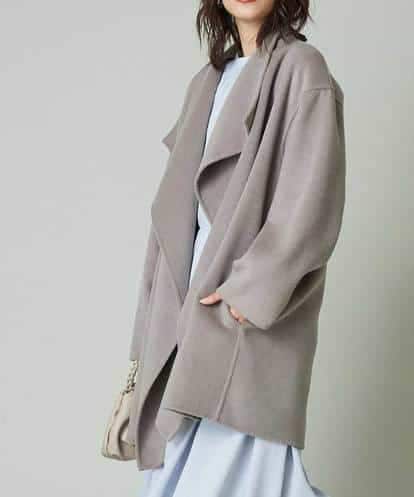 K4UAP02159 a.v.v Charme 【a.v.v Charme】Wフェイスドレープラペルハーフコート
