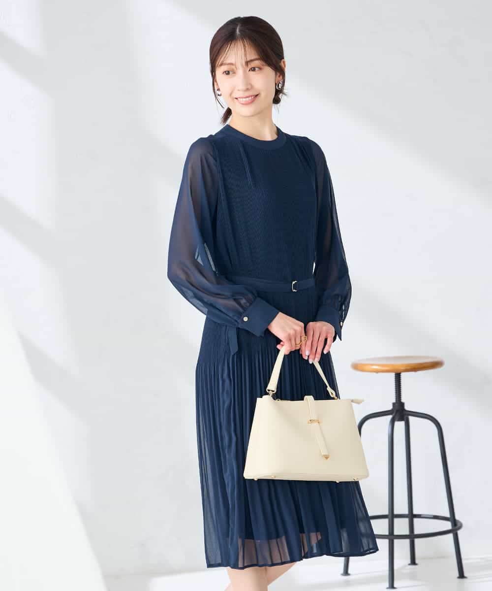 K6EHF26109 a.v.v(アー・ヴェ・ヴェ) 【WEB限定】ランダムプリーツワンピース ブルー