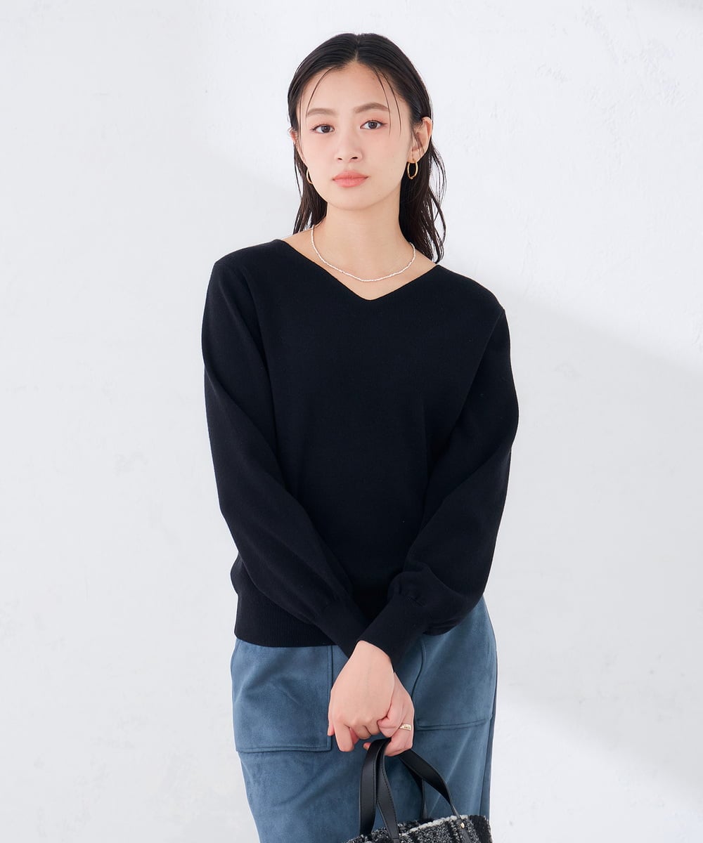 K6FAG16039 a.v.v(アー・ヴェ・ヴェ) 【WEB限定】Vネック パフスリーブ ニット【洗える/麗しニット】 ブラック