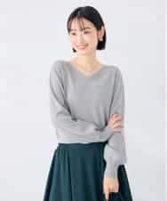 K6FAG16039 a.v.v(アー・ヴェ・ヴェ) 【WEB限定】Vネック パフスリーブ ニット【洗える/麗しニット】 グレー
