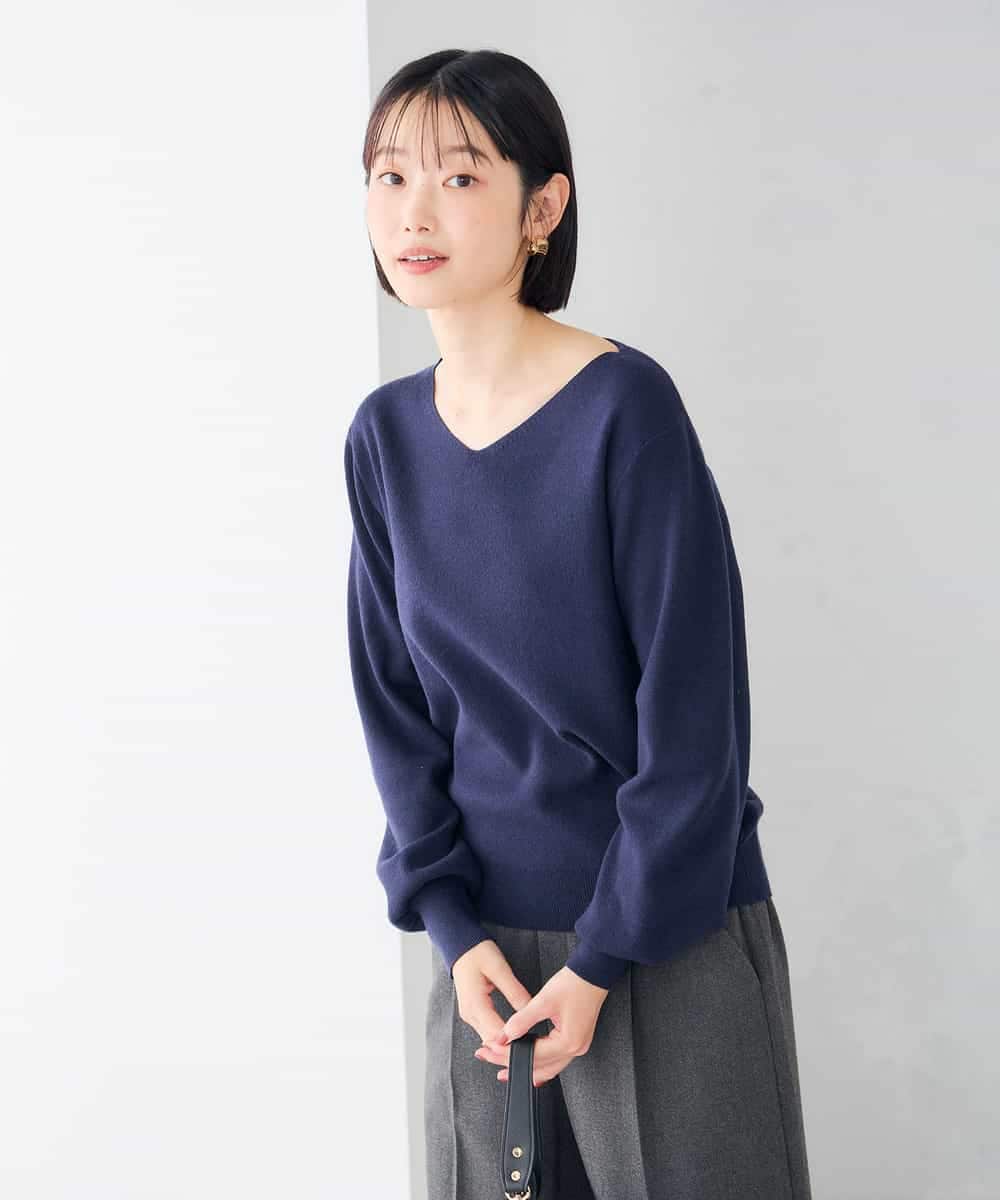 K6FAG16039 a.v.v(アー・ヴェ・ヴェ) 【WEB限定】Vネック パフスリーブ ニット【洗える/麗しニット】 ブラック