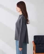 K6FAG18044 a.v.v(アー・ヴェ・ヴェ) 【WEB限定】クロップドバックスリットニット レッド
