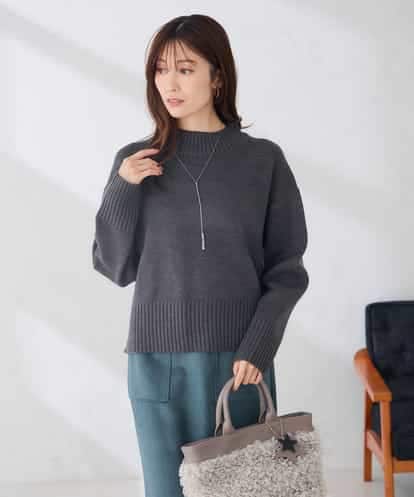K6FAG18044 a.v.v 【WEB限定】クロップドバックスリットニット