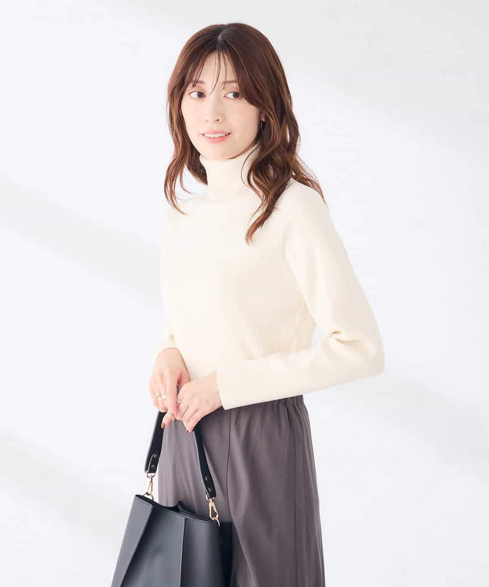 K6FAG19039 a.v.v(アー・ヴェ・ヴェ) 【WEB限定/洗える】リブ タートル ネック ニット グレージュ