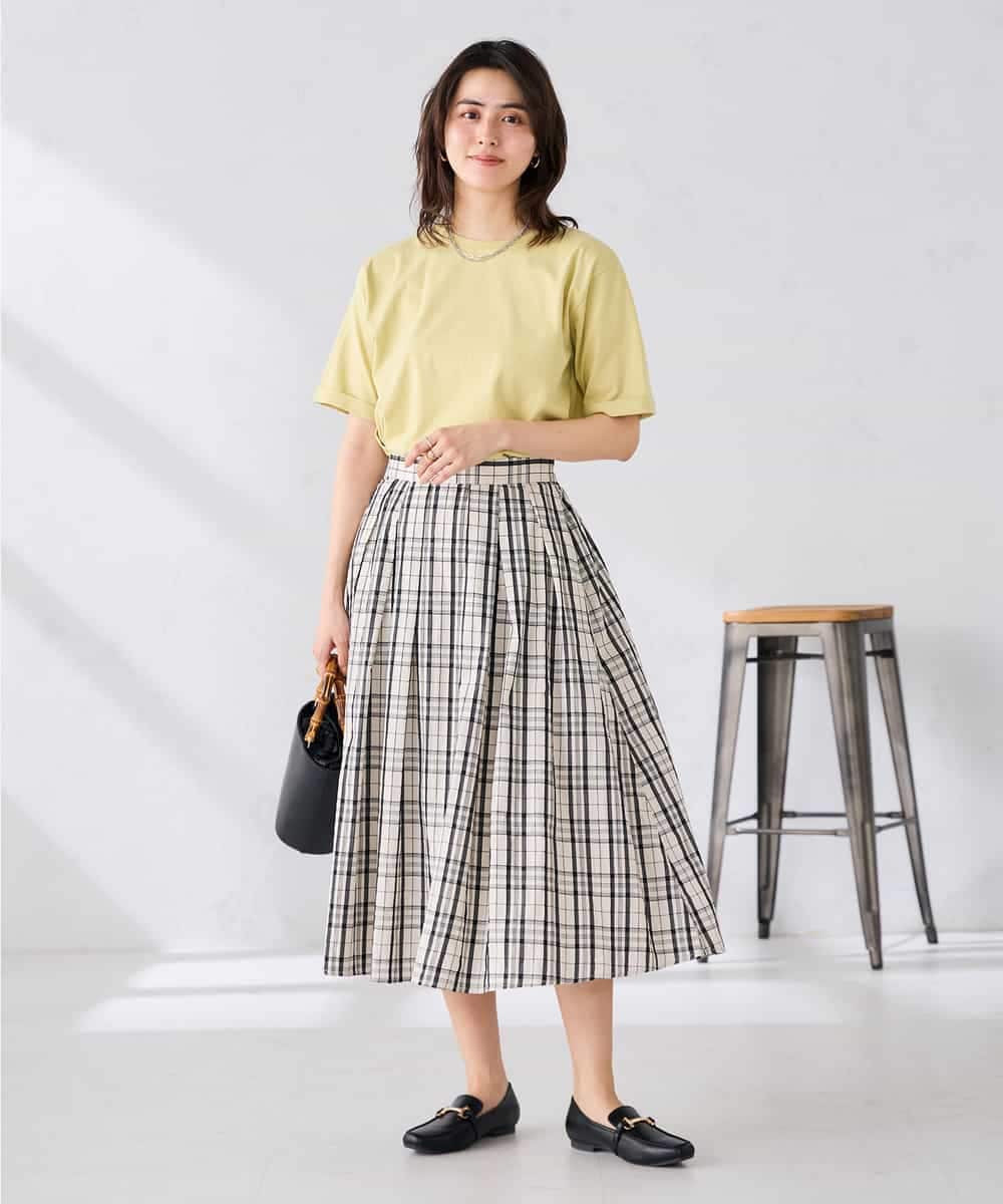 K6KGD30024 a.v.v(アー・ヴェ・ヴェ) 【接触冷感/UVカット/コットン100%/WEB限定】ロールアップハーフスリーブTシャツ ライトイエロー