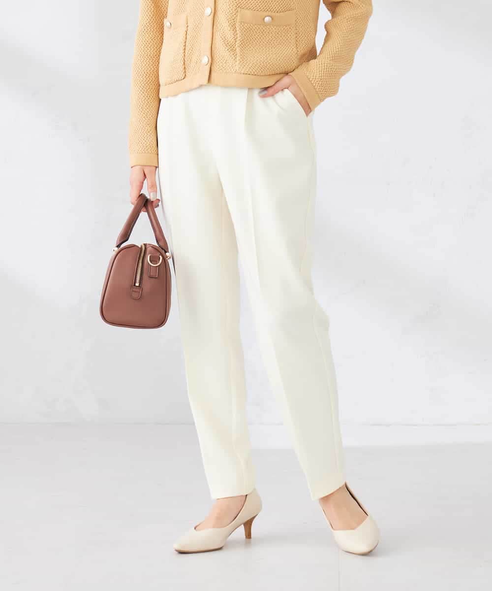 K6LFD70049 a.v.v(アー・ヴェ・ヴェ) 【WEB限定/支持率NO.1/イージーケア/ストレッチ】スッキリ見えテーパードパンツ ブラック