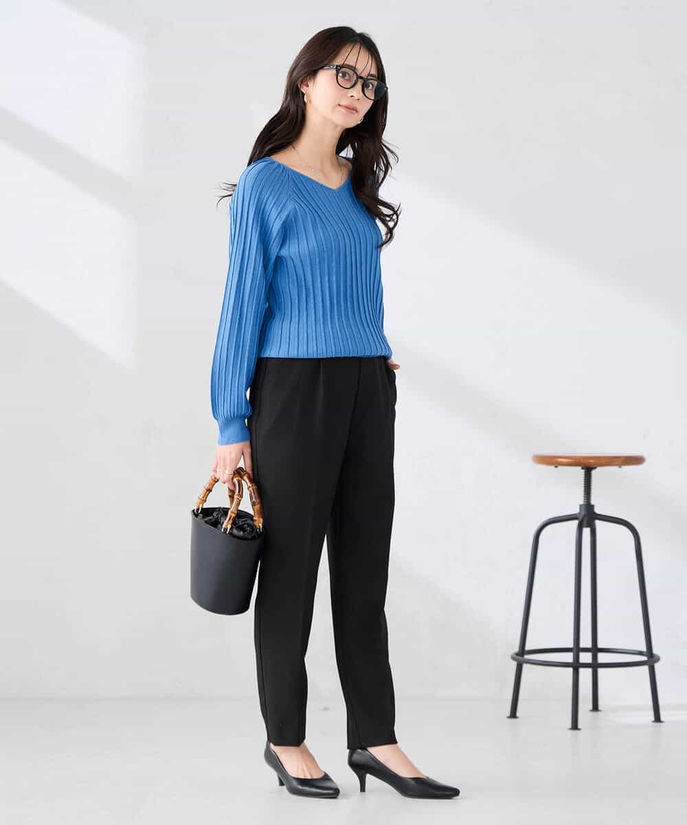 K6LFD70049 a.v.v(アー・ヴェ・ヴェ) 【WEB限定/支持率NO.1/イージーケア/ストレッチ】スッキリ見えテーパードパンツ ブラック