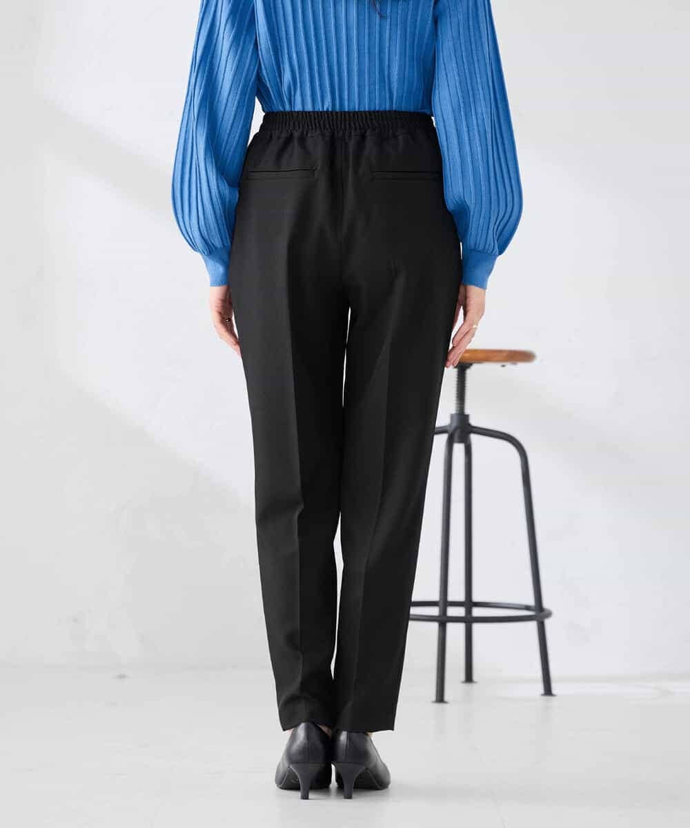 K6LFD70049 a.v.v(アー・ヴェ・ヴェ) 【WEB限定/支持率NO.1/イージーケア/ストレッチ】スッキリ見えテーパードパンツ ブラック