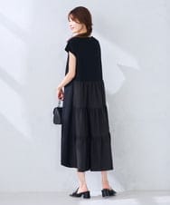 K6PHD05059 a.v.v(アー・ヴェ・ヴェ) 【WEB限定】バックティアードワンピース ブラック