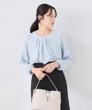 KABCD01059 a.v.v Elmi(アー・ヴェ・ヴェ) 【低身長サイズ】【洗える/ストレッチ】ボウタイメタルチャームブラウス ライトブルー