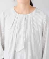 KABCD01059 a.v.v Elmi(アー・ヴェ・ヴェ) 【低身長サイズ】【洗える/ストレッチ】ボウタイメタルチャームブラウス ライトブルー