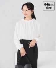 KABCD03059 a.v.v Elmi(アー・ヴェ・ヴェ) 【低身長サイズ】【洗える】タックネックブラウス ホワイト