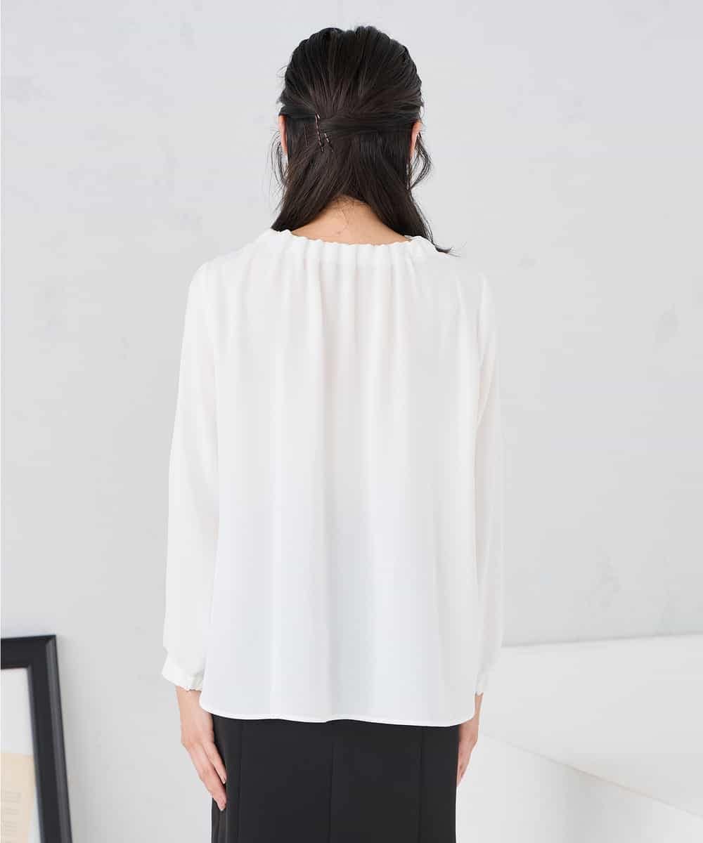 KABCD03059 a.v.v Elmi(アー・ヴェ・ヴェ) 【低身長サイズ】【洗える】タックネックブラウス ライトブルー