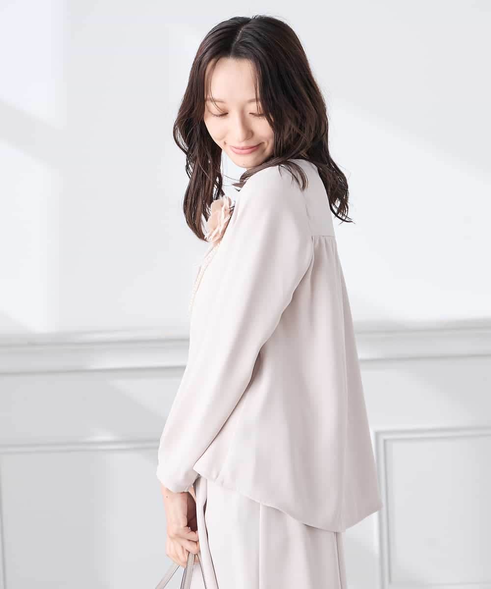 KABCD05059 a.v.v Elmi(アー・ヴェ・ヴェ) 【低身長サイズ】サテンバックフレアブラウス【洗える/速乾/毛玉になりにくい/イージーケア】 ネイビー