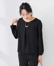 KABCD05059 a.v.v Elmi(アー・ヴェ・ヴェ) 【低身長サイズ】サテンバックフレアブラウス【洗える/速乾/毛玉になりにくい/イージーケア】 ネイビー