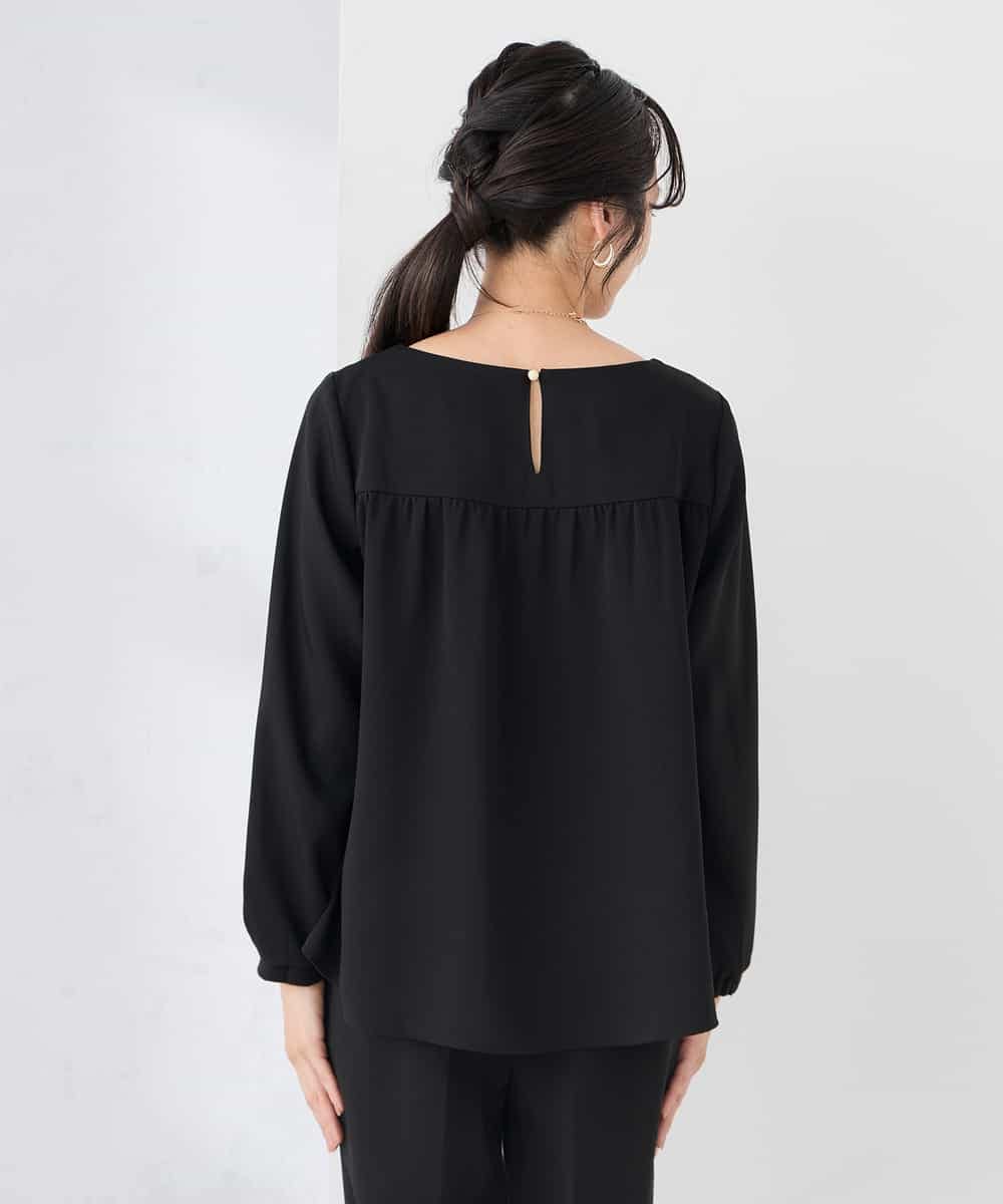 KABCD05059 a.v.v Elmi(アー・ヴェ・ヴェ) 【低身長サイズ】サテンバックフレアブラウス【洗える/速乾/毛玉になりにくい/イージーケア】 ネイビー