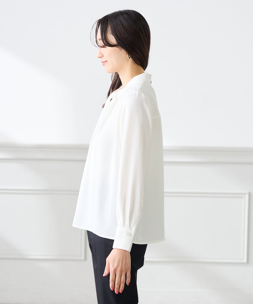 KABFE09059 a.v.v Elmi(アー・ヴェ・ヴェ) 【低身長サイズ】幾何柄ボウタイ風ブラウス ライトブルー