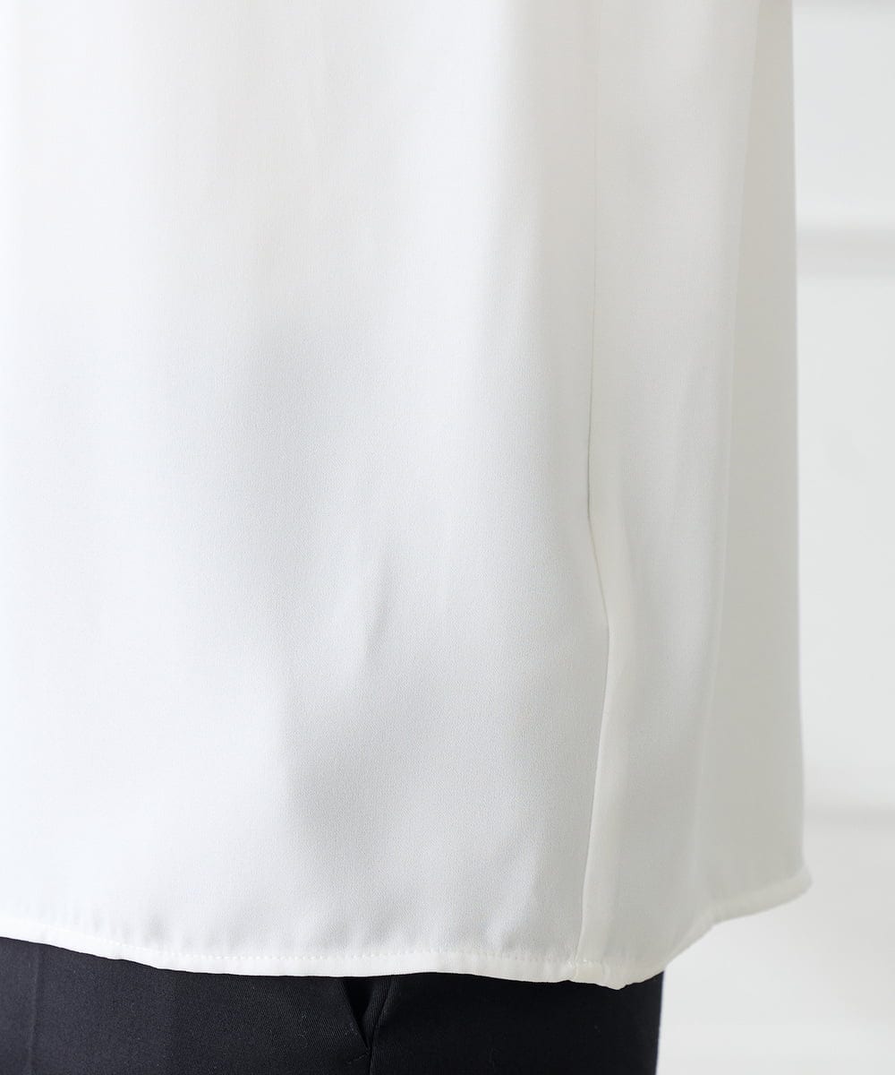 KABFE09059 a.v.v Elmi(アー・ヴェ・ヴェ) 【低身長サイズ】幾何柄ボウタイ風ブラウス ライトブルー