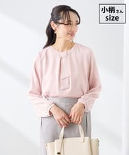 KABFE10059 a.v.v Elmi(アー・ヴェ・ヴェ) 【低身長サイズ】【洗える/ストレッチ】バーチャームボウタイブラウス ピンク