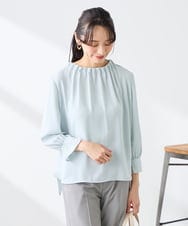 KABFE11059 a.v.v Elmi(アー・ヴェ・ヴェ) 【低身長サイズ】【洗える】タックネックブラウス ライトブルー