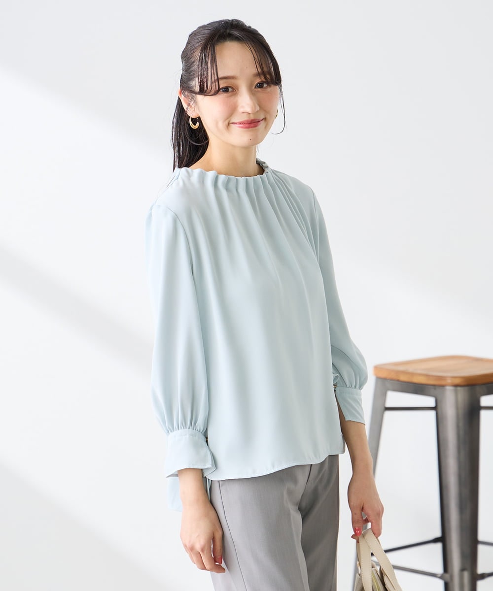 KABFE11059 a.v.v Elmi(アー・ヴェ・ヴェ) 【低身長サイズ】【洗える】タックネックブラウス ライトブルー