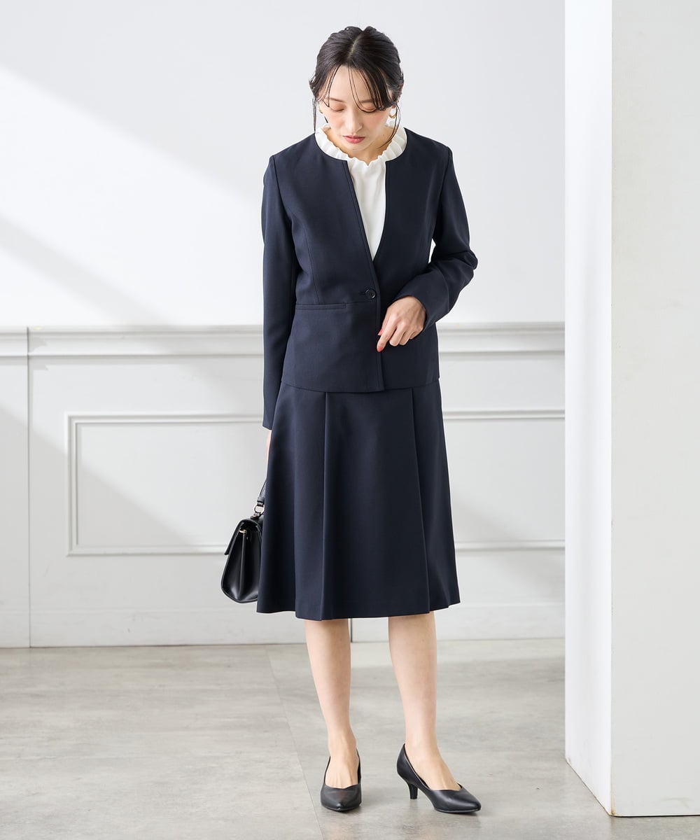 KADFE21109 a.v.v Elmi(アー・ヴェ・ヴェ) 【低身長サイズ】【洗える/UVカット】リネンライクストレッチキーネックジャケット ネイビー