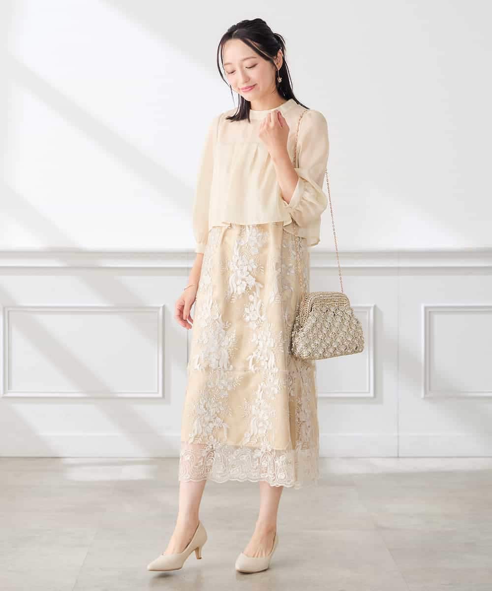 KAETF11169 a.v.v Elmi(アー・ヴェ・ヴェ) 【低身長サイズ/結婚式/お呼ばれに】チュール刺繍 スタンドカラーワンピース ベージュ