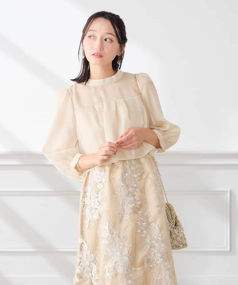 KAETF11169 a.v.v Elmi(アー・ヴェ・ヴェ) 【低身長サイズ/結婚式/お呼ばれに】チュール刺繍 スタンドカラーワンピース ベージュ