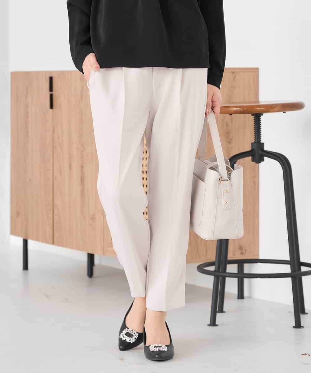 KALCD04069 a.v.v Elmi(アー・ヴェ・ヴェ) 【低身長サイズ】サテンテーパードパンツ【洗える/速乾/毛玉になりにくい/イージーケア】 ネイビー