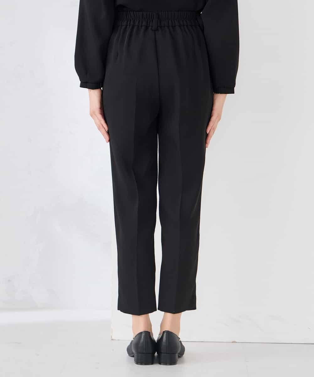 KALCD04069 a.v.v Elmi(アー・ヴェ・ヴェ) 【低身長サイズ】サテンテーパードパンツ【洗える/速乾/毛玉になりにくい/イージーケア】 ネイビー