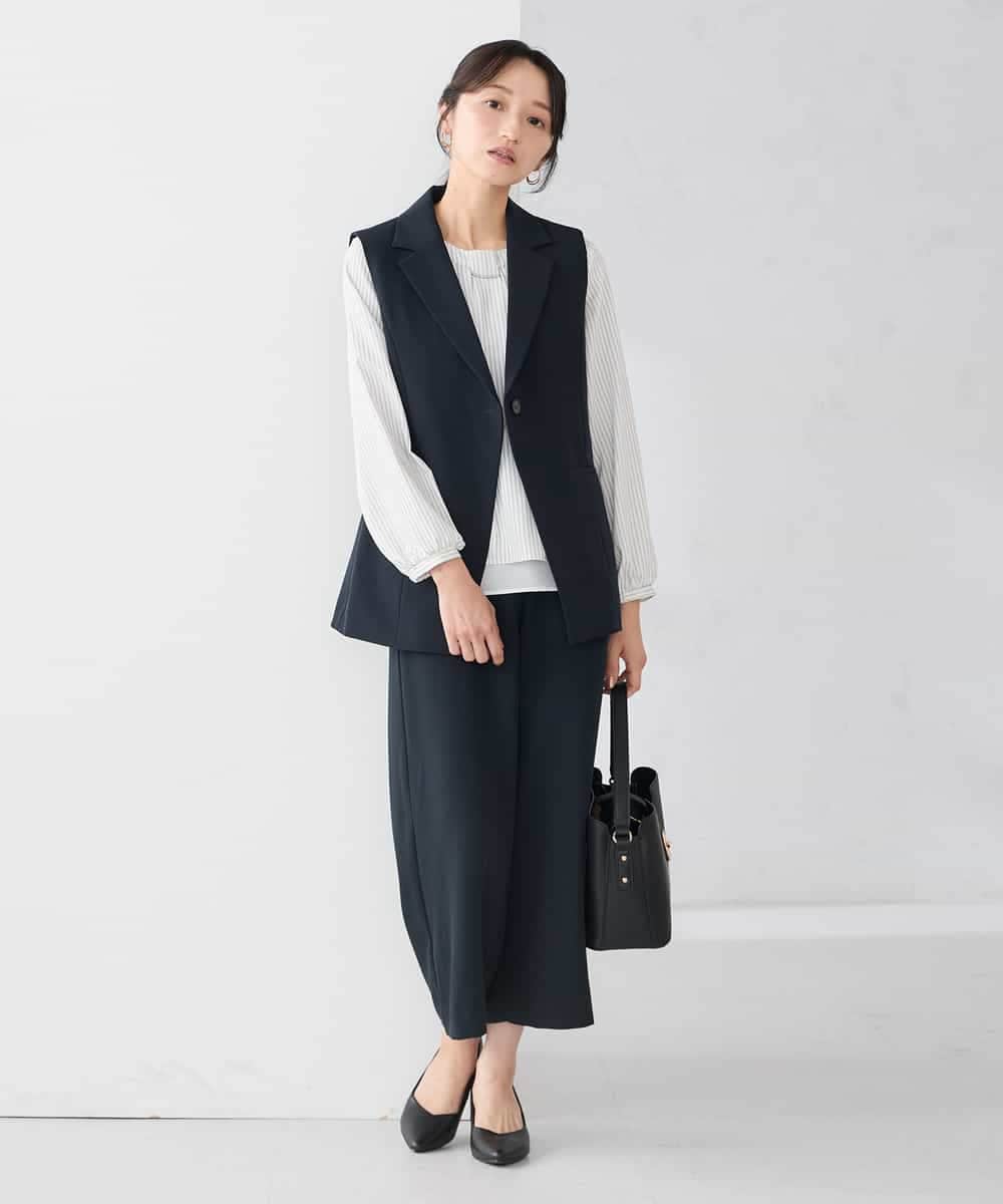 KALCD05069 a.v.v Elmi(アー・ヴェ・ヴェ) 【低身長サイズ】サテンワイドクロップドパンツ【洗える/速乾/毛玉になりにくい/イージーケア】 ネイビー