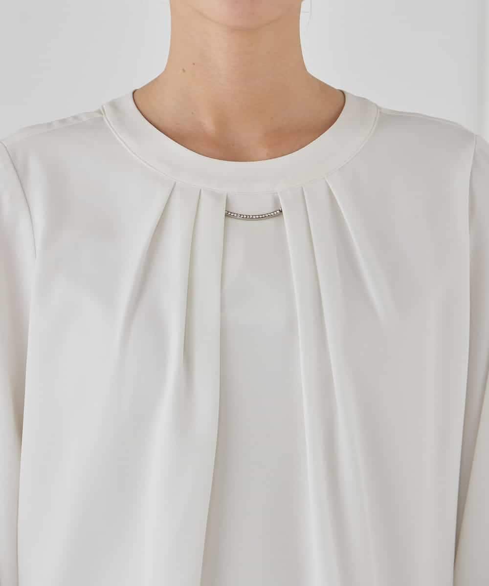 KBBCD01059 a.v.v(アー・ヴェ・ヴェ) 【洗える/ストレッチ】ボウタイメタルチャームブラウス ライトブルー