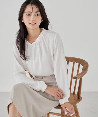 KBBCD03059 a.v.v 【洗える】タックネックブラウス