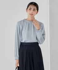 KBBCD03059 a.v.v(アー・ヴェ・ヴェ) 【洗える】タックネックブラウス ライトブルー