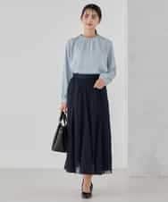 KBBCD03059 a.v.v(アー・ヴェ・ヴェ) 【洗える】タックネックブラウス ライトブルー