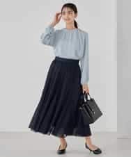 KBBCD03059 a.v.v(アー・ヴェ・ヴェ) 【洗える】タックネックブラウス ライトブルー