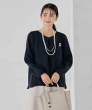 KBBCD05059 a.v.v(アー・ヴェ・ヴェ) サテンバックフレアブラウス【洗える/速乾/毛玉になりにくい/イージーケア】 ネイビー