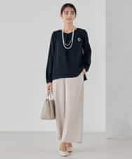 KBBCD05059 a.v.v(アー・ヴェ・ヴェ) サテンバックフレアブラウス【洗える/速乾/毛玉になりにくい/イージーケア】 ブラック