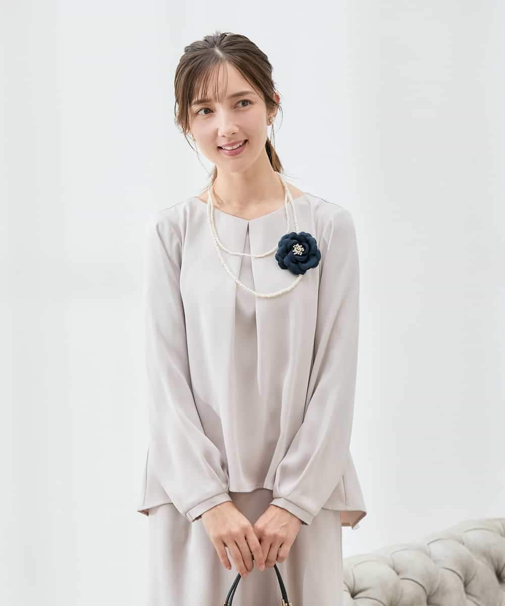 KBBCD05059 a.v.v(アー・ヴェ・ヴェ) サテンバックフレアブラウス【洗える/速乾/毛玉になりにくい/イージーケア】 ブラック