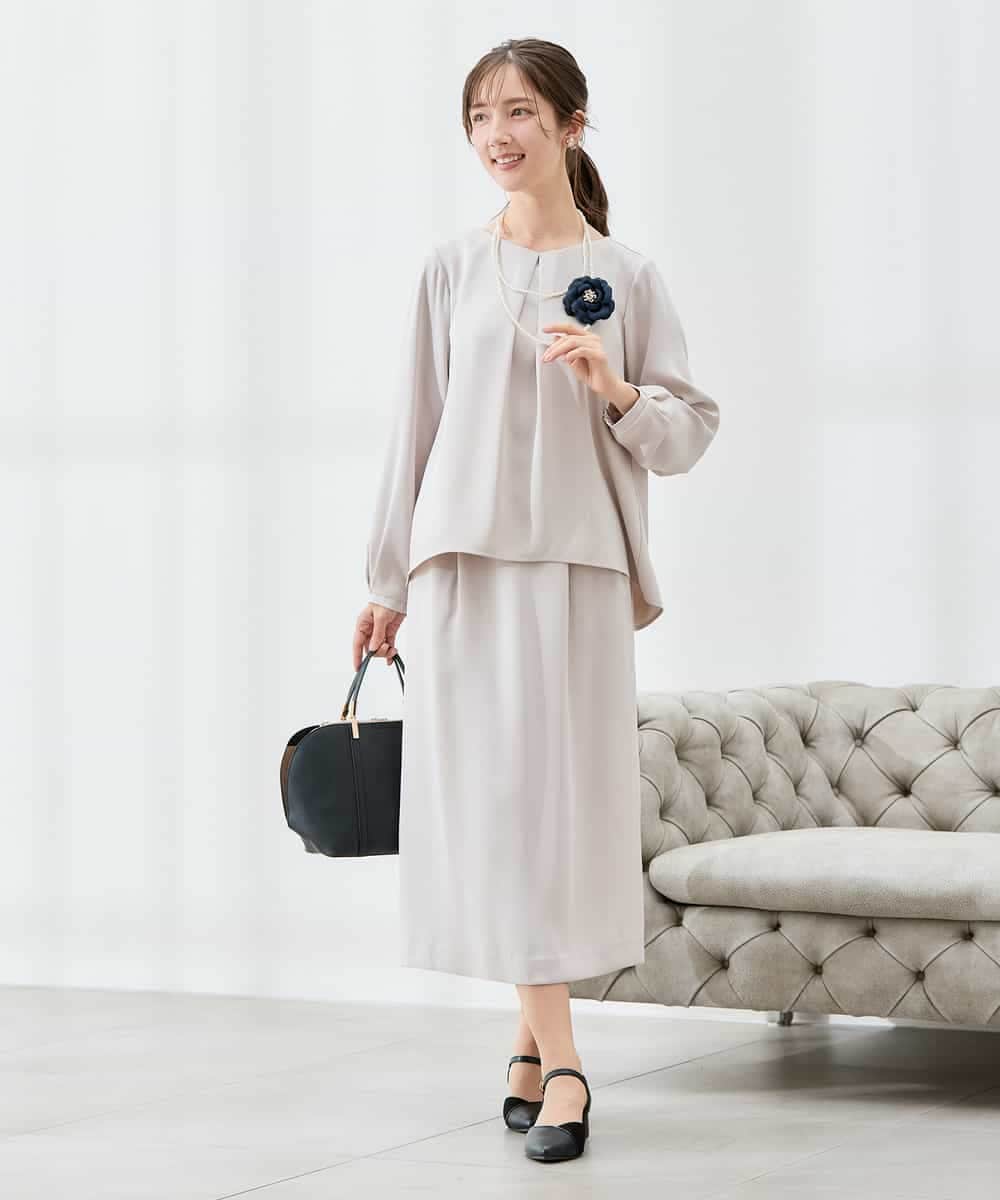 KBBCD05059 a.v.v(アー・ヴェ・ヴェ) サテンバックフレアブラウス【洗える/速乾/毛玉になりにくい/イージーケア】 ブラック