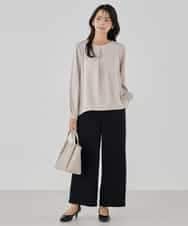 KBBCD05059 a.v.v(アー・ヴェ・ヴェ) サテンバックフレアブラウス【洗える/速乾/毛玉になりにくい/イージーケア】 ブラック