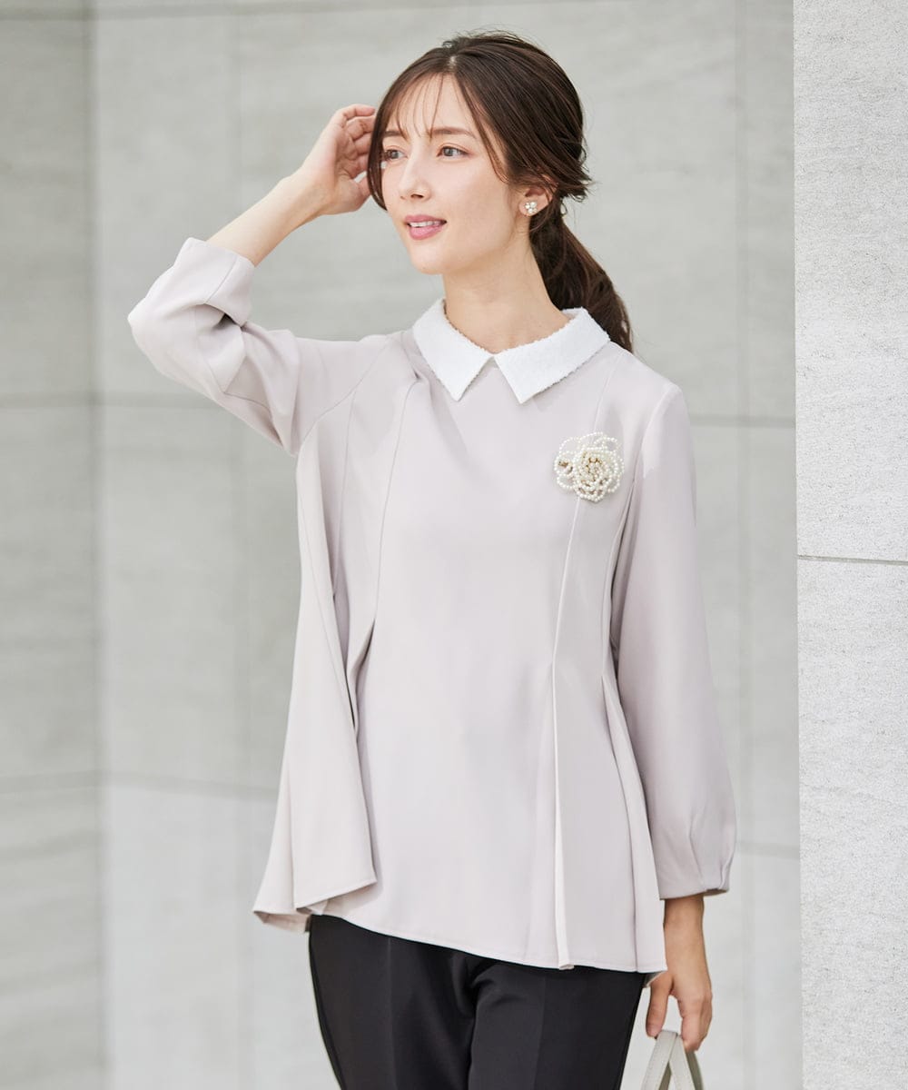 KBBCD06059 a.v.v(アー・ヴェ・ヴェ) 2WAYサテン襟付きペプラムブラウス【洗える/速乾/毛玉になりにくい/イージーケア】 ネイビー