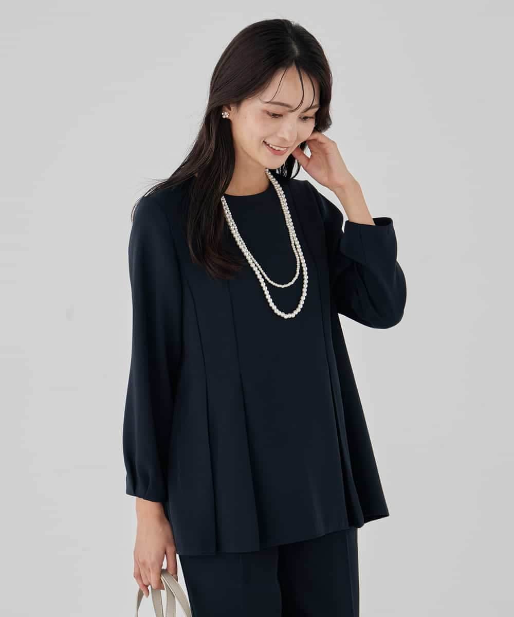 KBBCD06059 a.v.v(アー・ヴェ・ヴェ) 2WAYサテン襟付きペプラムブラウス【洗える/速乾/毛玉になりにくい/イージーケア】 ネイビー