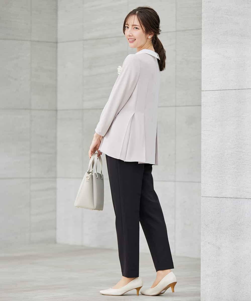 KBBCD06059 a.v.v(アー・ヴェ・ヴェ) 2WAYサテン襟付きペプラムブラウス【洗える/速乾/毛玉になりにくい/イージーケア】 ネイビー