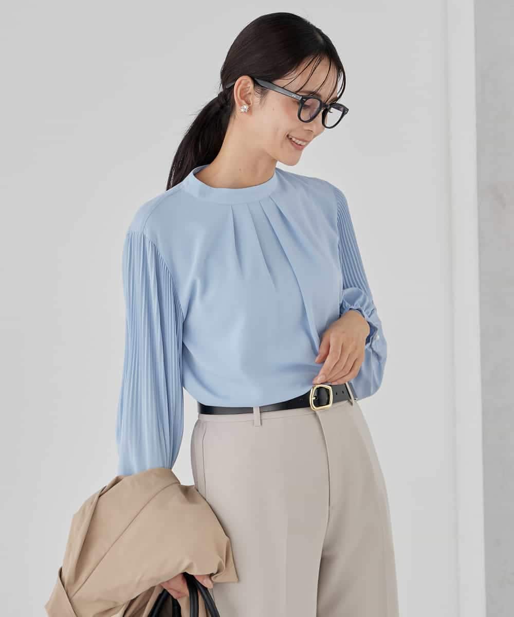 KBBCD07059 a.v.v(アー・ヴェ・ヴェ) 【洗える】2WAY袖プリーツボウタイブラウス ライトブルー