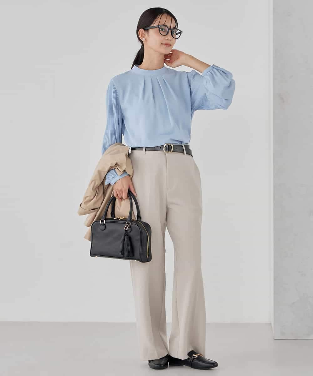 KBBCD07059 a.v.v(アー・ヴェ・ヴェ) 【洗える】2WAY袖プリーツボウタイブラウス ライトブルー